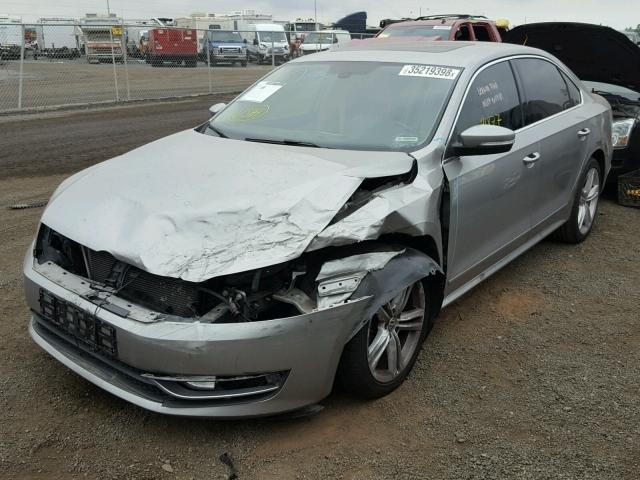 VOLKSWAGEN PASSAT SEL 2013
