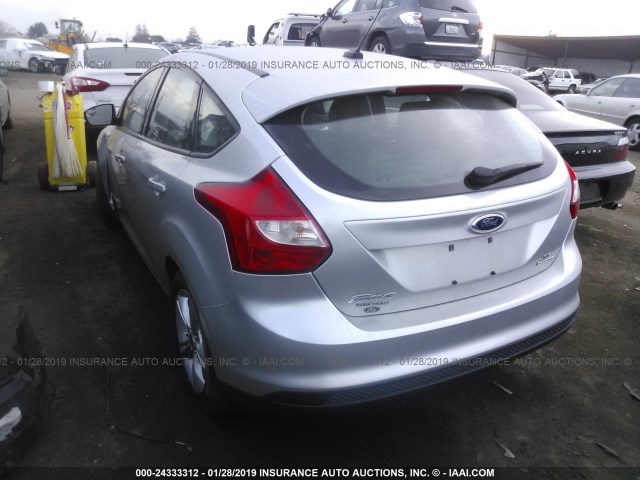 FORD FOCUS SE 2014