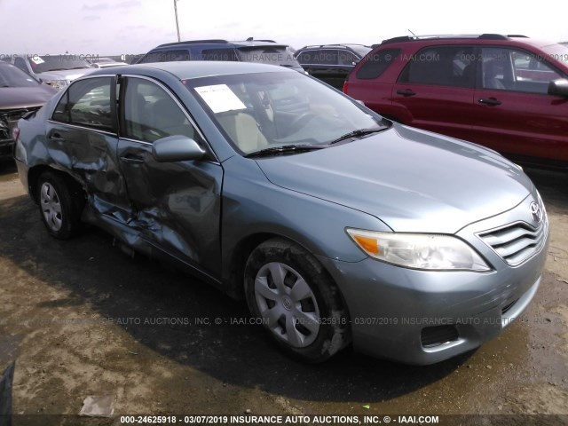 TOYOTA CAMRY LE 2011