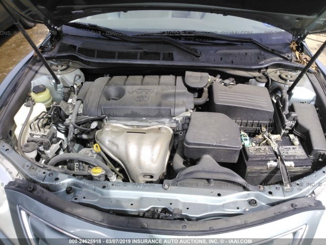 TOYOTA CAMRY LE 2011