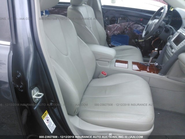 TOYOTA CAMRY XLE 2010