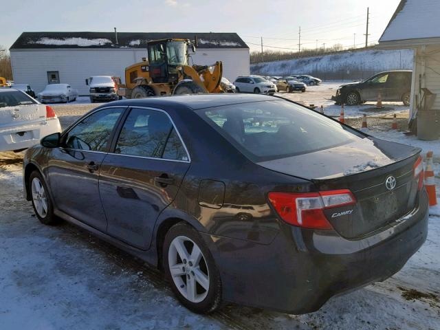 TOYOTA CAMRY SE 2013