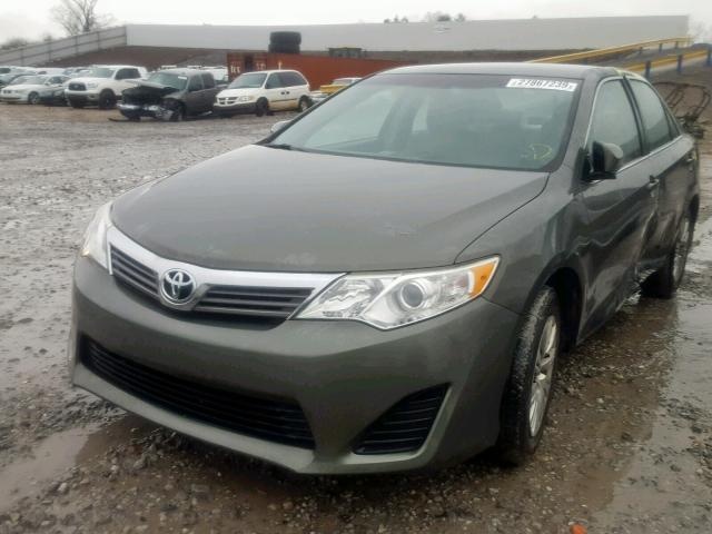TOYOTA CAMRY LE 2014