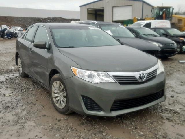 TOYOTA CAMRY LE 2014