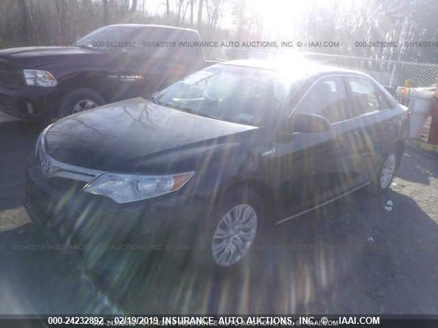 TOYOTA CAMRY LE HYBRID 2012
