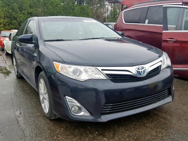 TOYOTA CAMRY XLE HYBRID 2012