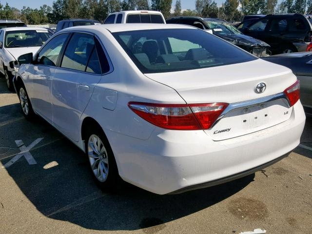 TOYOTA CAMRY LE 2015