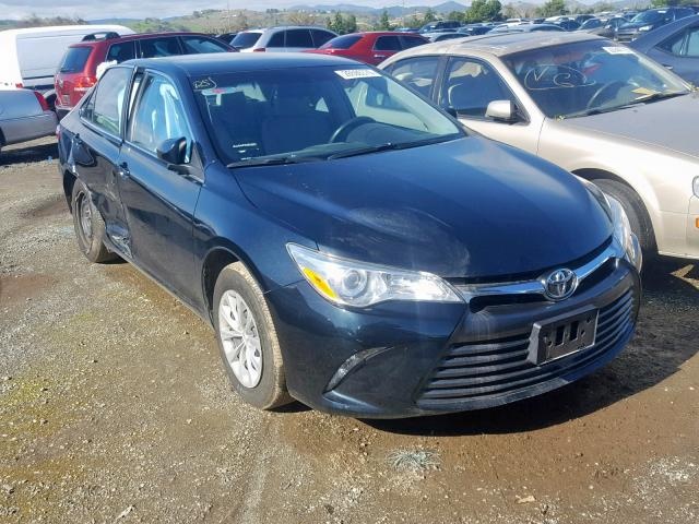 TOYOTA CAMRY LE 2015
