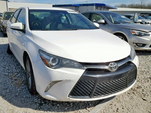 TOYOTA CAMRY SE 2015
