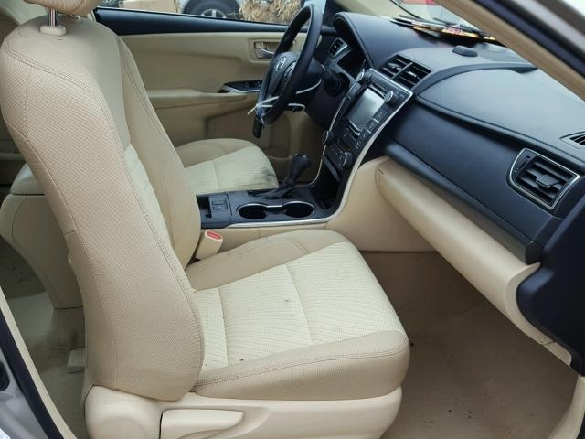 TOYOTA CAMRY LE HYBRID 2017