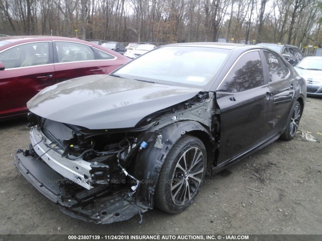 TOYOTA CAMRY SE 2018