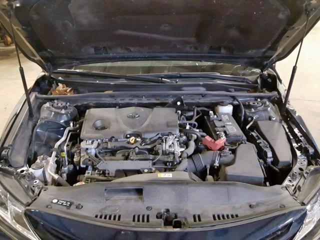 TOYOTA CAMRY SE 2018