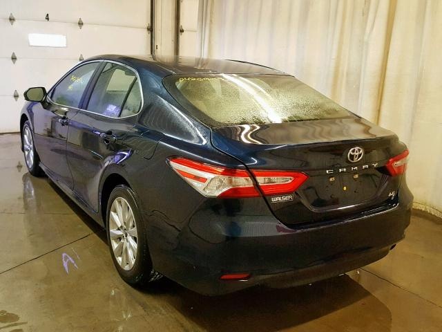 TOYOTA CAMRY LE 2018