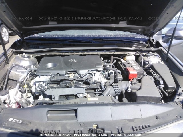 TOYOTA CAMRY SE 2018