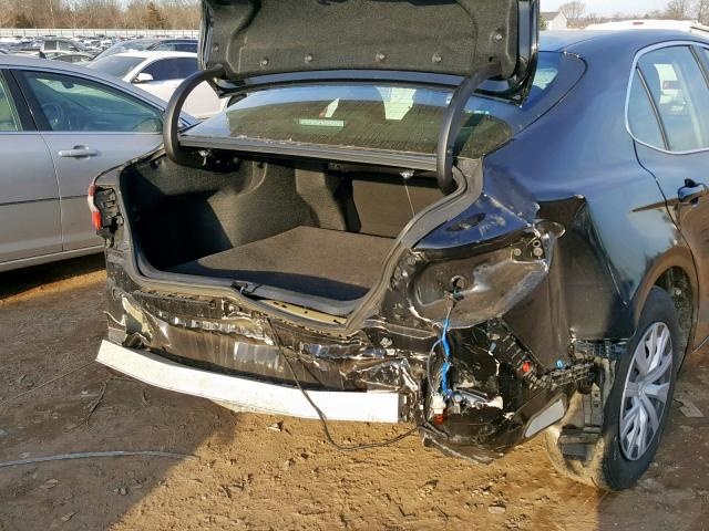 TOYOTA CAMRY LE HYBRID 2018