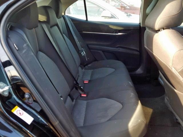 TOYOTA CAMRY LE HYBRID 2018