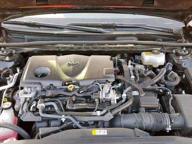 TOYOTA CAMRY LE HYBRID 2018