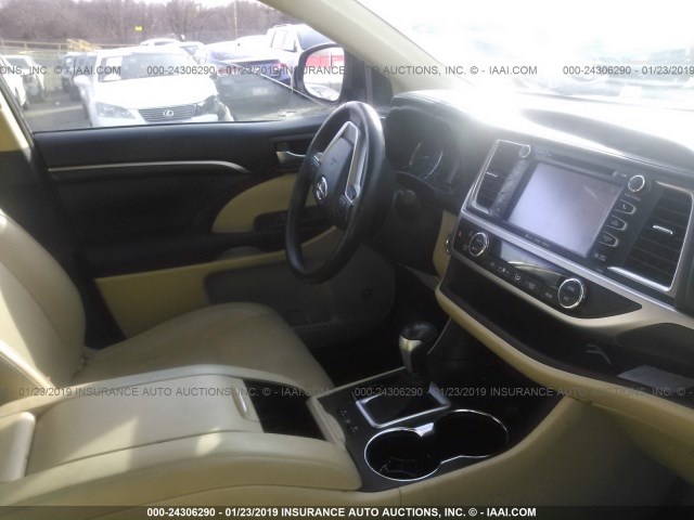 TOYOTA HIGHLANDER LIMITED HYBRID 2016