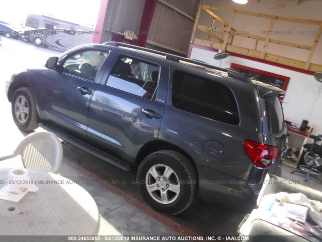 TOYOTA SEQUOIA 2010