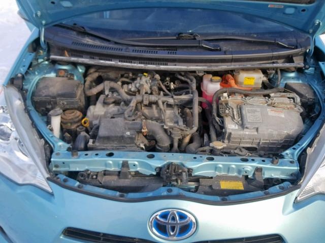 TOYOTA PRIUS C 2013