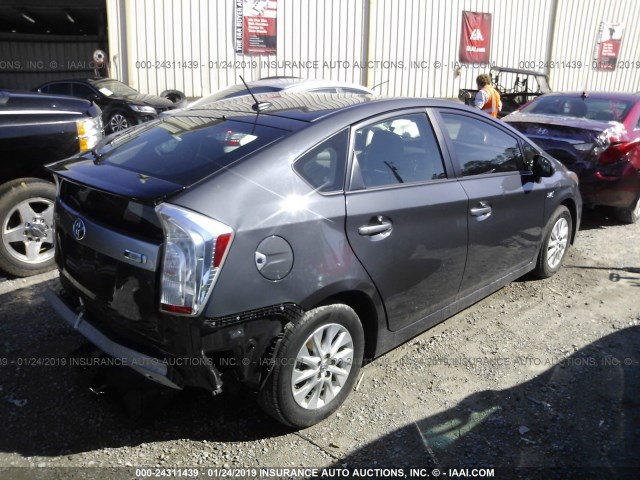 TOYOTA PRIUS PLUG-IN 2013