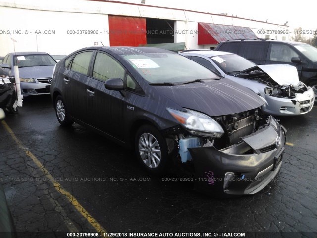 TOYOTA PRIUS PLUG-IN 2013