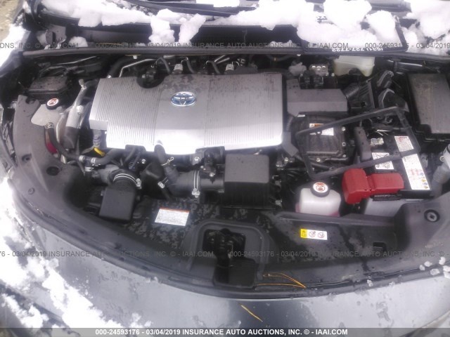 TOYOTA PRIUS PRIME 2017