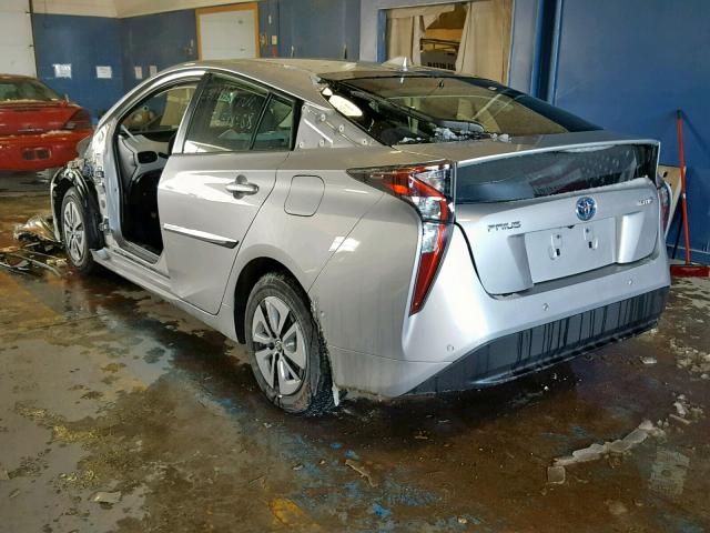 TOYOTA PRIUS 2017