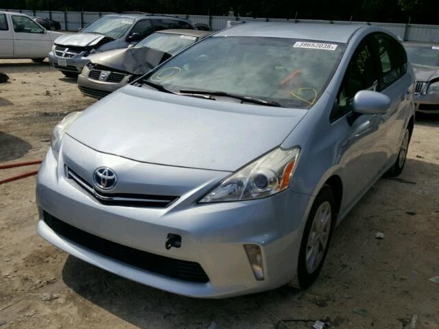 TOYOTA PRIUS V 2013