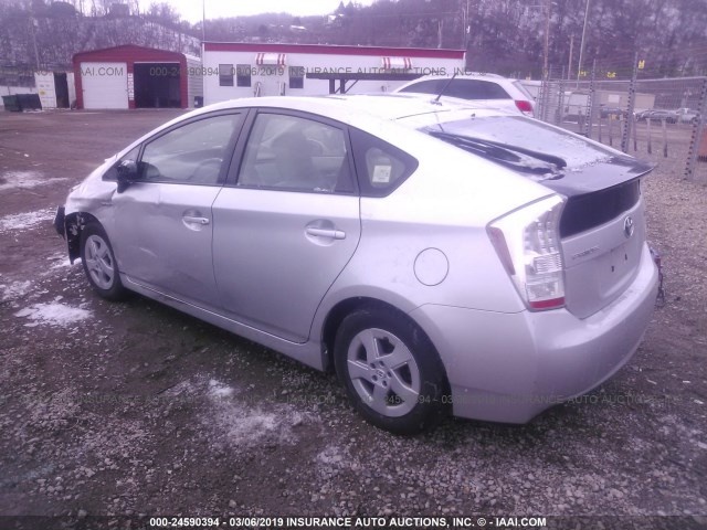 TOYOTA PRIUS 2011