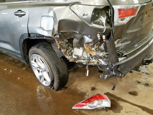 TOYOTA HIGHLANDER LIMITED 2016