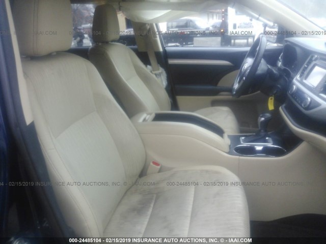 TOYOTA HIGHLANDER LE 2014