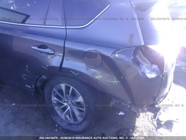 TOYOTA RAV 4 HYBRID LE 2018