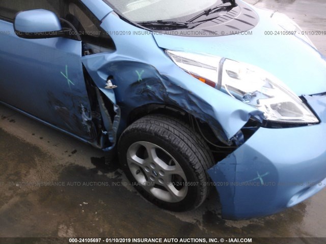 NISSAN LEAF 2011