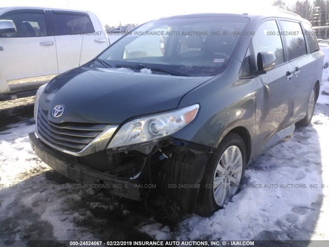 TOYOTA SIENNA XLE 2014
