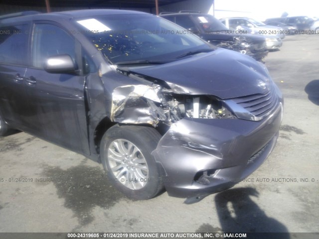 TOYOTA SIENNA XLE 2015