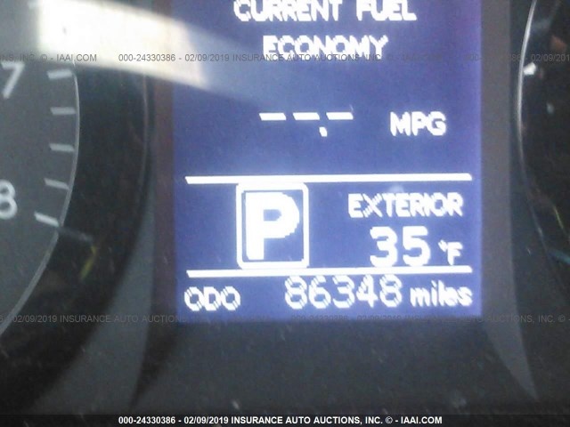 TOYOTA SIENNA LE 2015