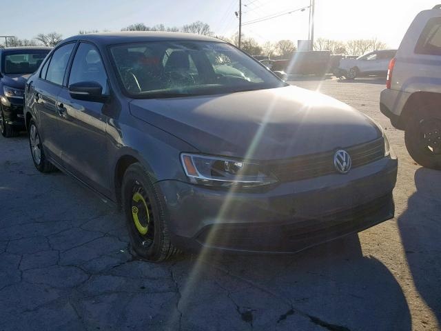 VOLKSWAGEN JETTA SE 2014
