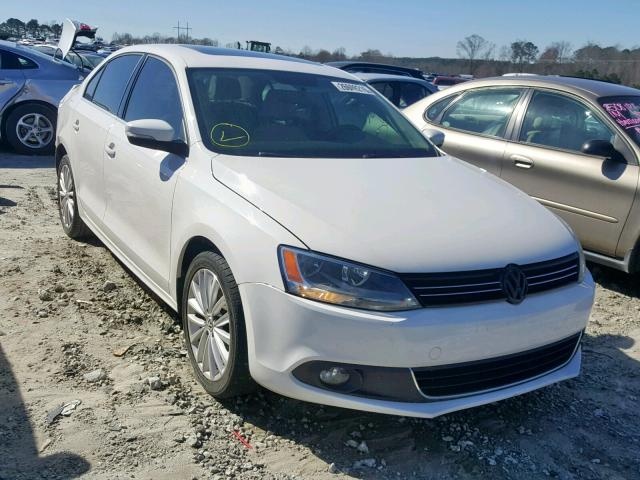 VOLKSWAGEN JETTA SEL 2011