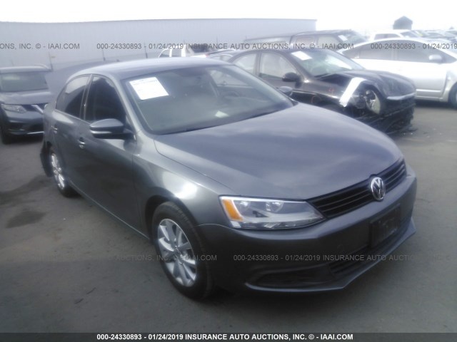 VOLKSWAGEN JETTA SE 2011