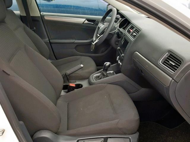 VOLKSWAGEN JETTA SE 2016