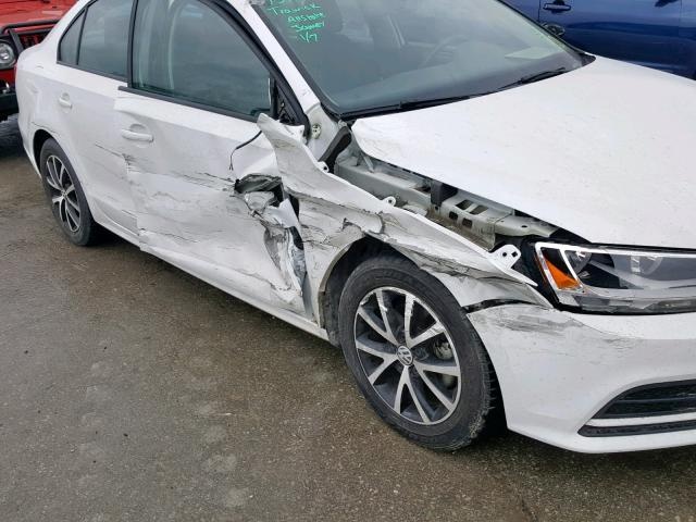 VOLKSWAGEN JETTA SE 2016