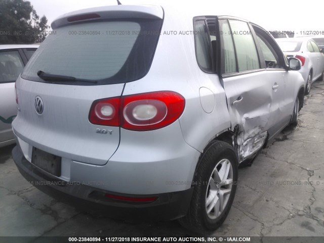VOLKSWAGEN TIGUAN 2011