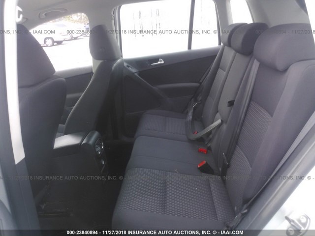 VOLKSWAGEN TIGUAN 2011