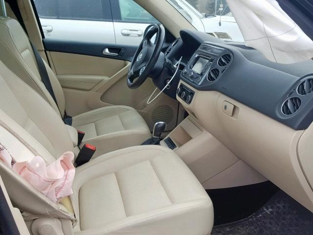 VOLKSWAGEN TIGUAN S 2012