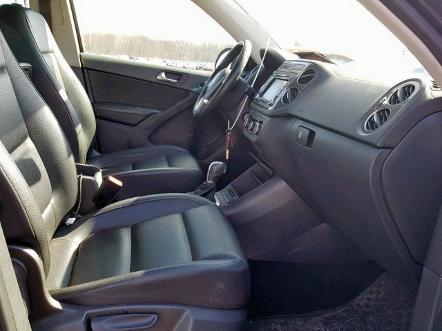 VOLKSWAGEN TIGUAN S 2012