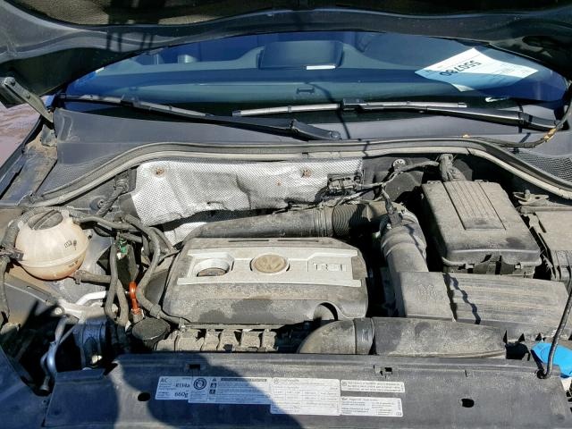 VOLKSWAGEN TIGUAN S 2012