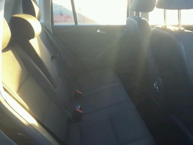 VOLKSWAGEN TIGUAN S 2015