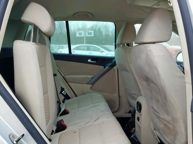 VOLKSWAGEN TIGUAN SE 2010