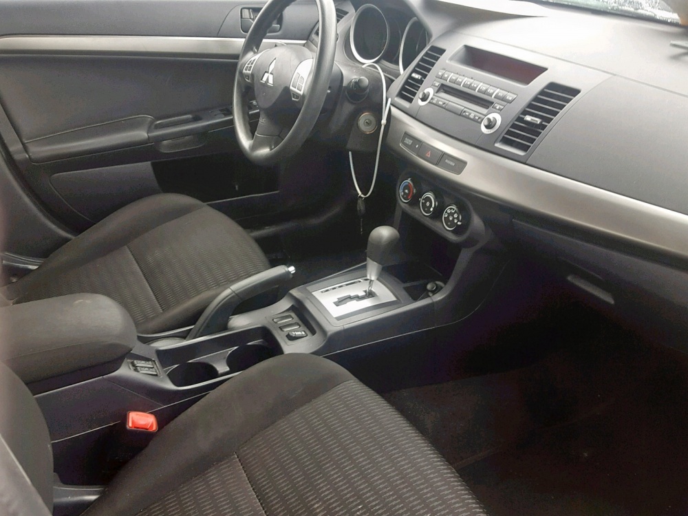 MITSUBISHI LANCER 2012